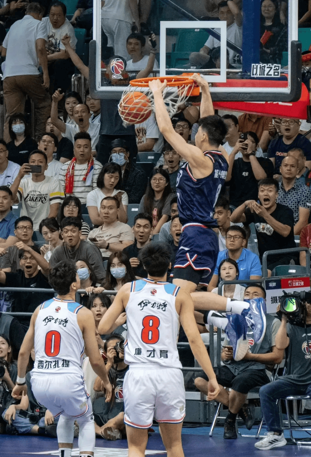 开云体育中国-关于江苏男篮表现出色，球队迎来暂时性的复苏的信息