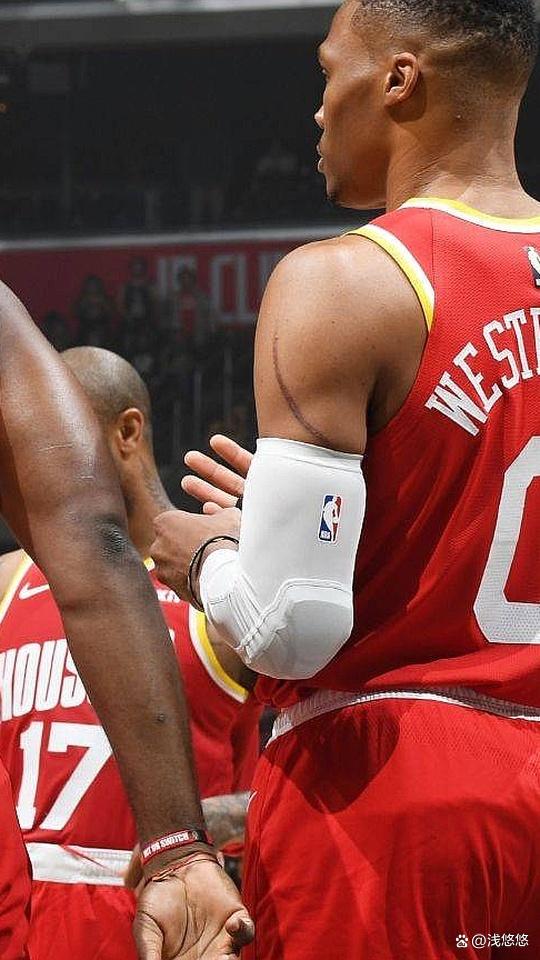 包含江苏雷霆狂胜甘肃野马，取得双倍战胜的词条