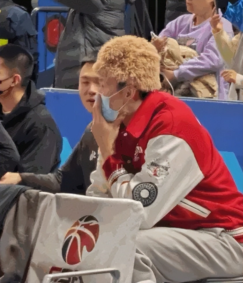 包含广厦队内讧事件曝光,风波不断影响士气的词条 包含广厦队内讧事件曝光,风波不断影响士气的词条