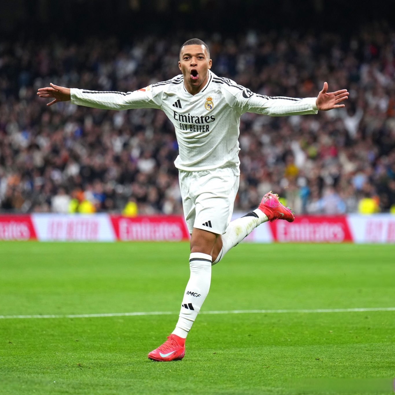 关于尼姆主场大胜,球员士气上扬信心十足的信息 关于尼姆主场大胜,球员士气上扬信心十足的信息