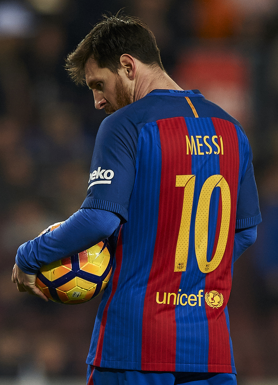 梅西三叉戟展现威力,巴萨完胜对手取得胜利 梅西三叉戟展现威力,巴萨完胜对手取得胜利