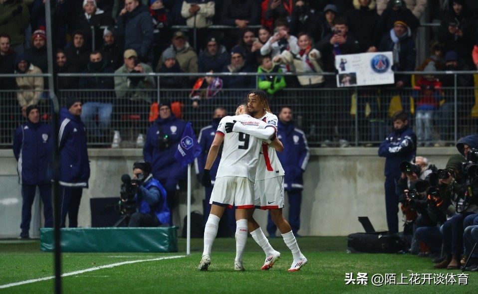 开云体育平台APP-法国客场憾负波黑，晋级前景蒙上阴影的简单介绍