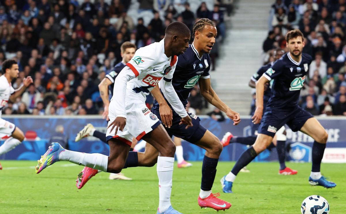 关于巴黎圣日耳曼主场失利,排名下滑的信息 关于巴黎圣日耳曼主场失利,排名下滑的信息