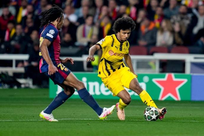 多特蒙德遭遇逆转,失去领先优势 多特蒙德遭遇逆转,失去领先优势