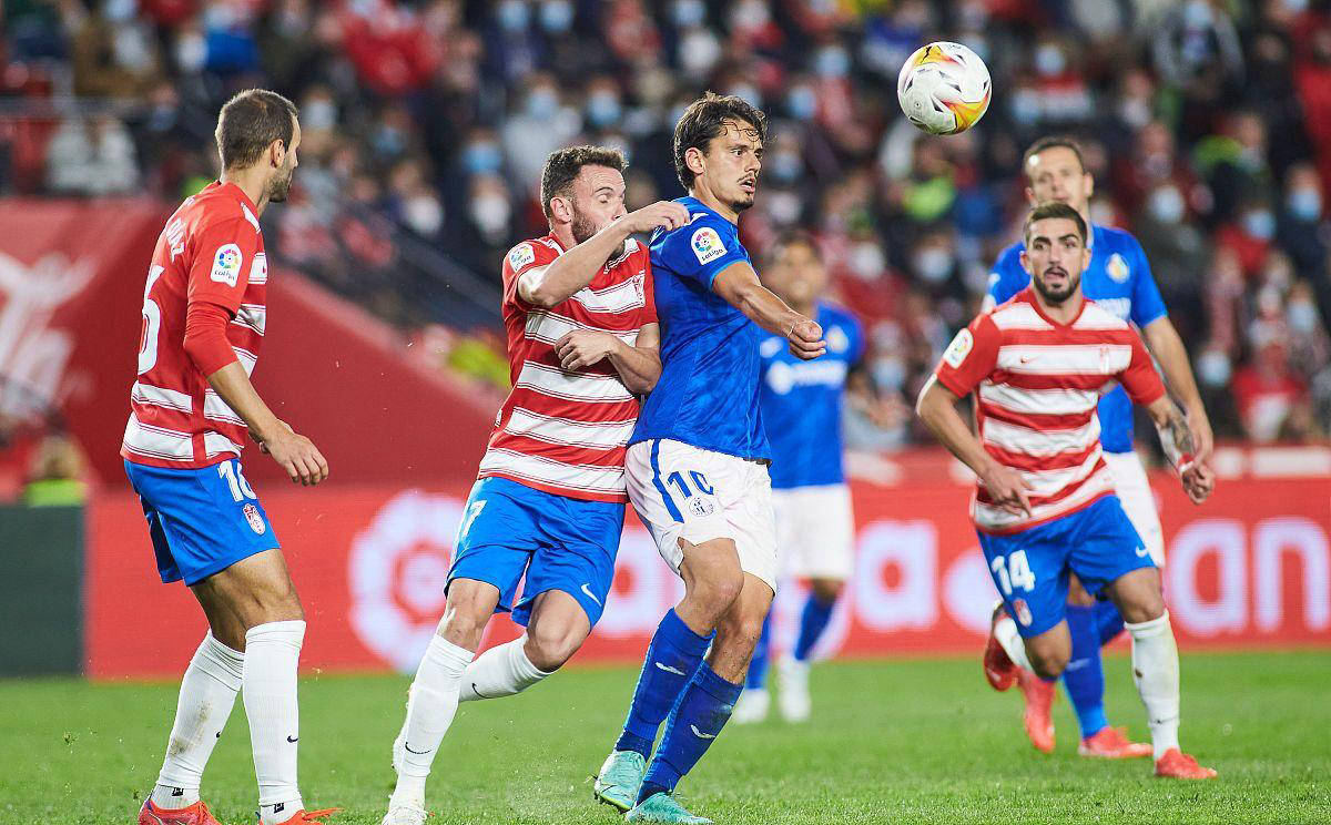 开云体育官方网站-包含摩纳哥客场逆转战胜对手，保级前景渐浮现的词条