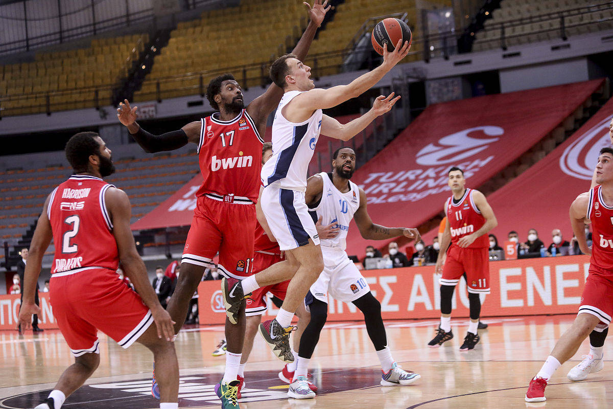 包含快船逆转热火,全队人轮番出手刷新高得分的词条 包含快船逆转热火,全队人轮番出手刷新高得分的词条