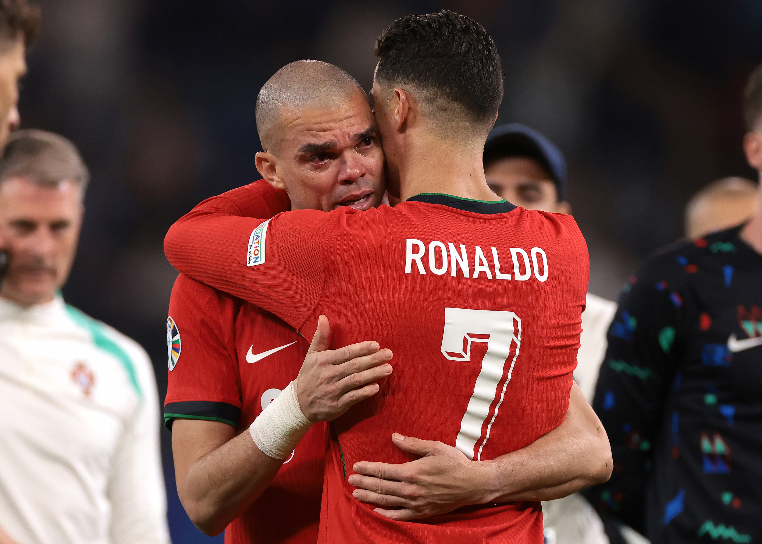 开云官网-包含芬兰国足崛起，欧洲杯赛场上风云再起的词条