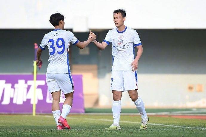 汉诺威前锋独中两元,帮助球队轻松获胜的简单介绍 汉诺威前锋独中两元,帮助球队轻松获胜的简单介绍