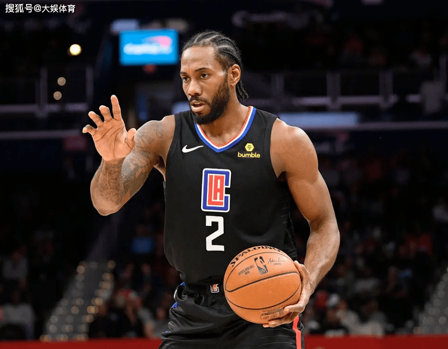 包含莱昂纳德倾尽全力,带队成功闯关取胜的词条 包含莱昂纳德倾尽全力,带队成功闯关取胜的词条