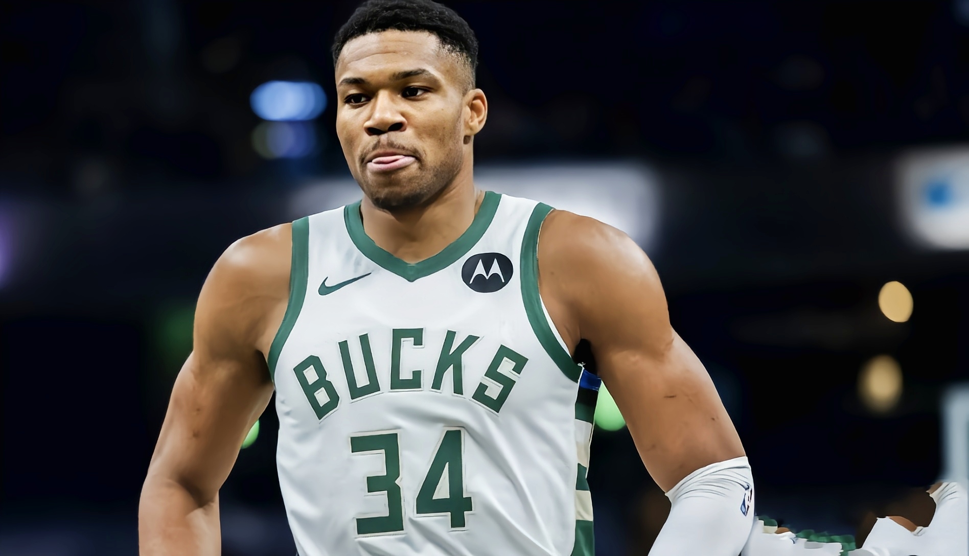 关于雄鹿主场惨败森林狼,字母哥独得30分的信息 关于雄鹿主场惨败森林狼,字母哥独得30分的信息