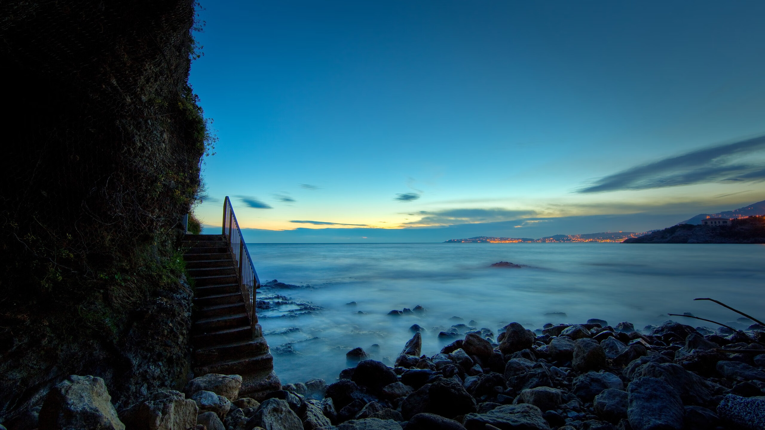 开云体育官网-当库尔图瓦戴上金钟罩,东决关键战之夜,门神如何主宰天平