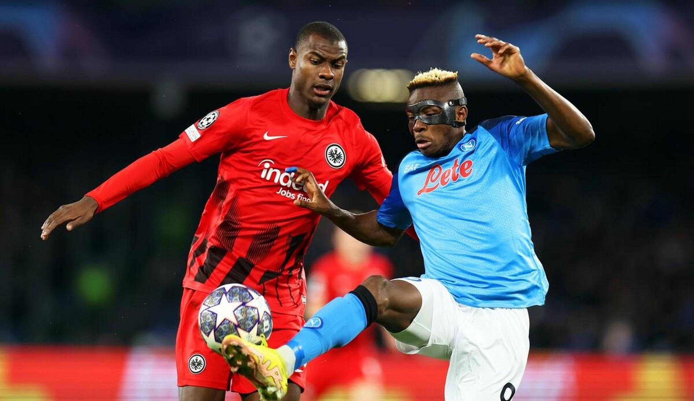 奥斯梅恩成为全场焦点，智利巅峰对决胜出冰岛