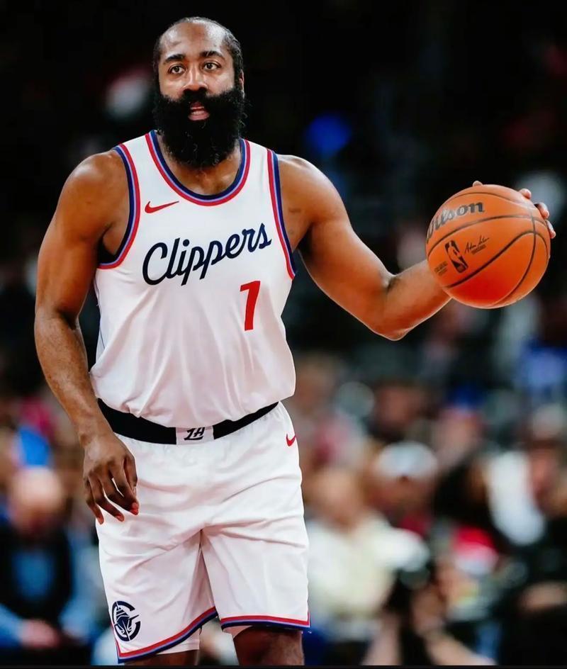 布克数据全面爆炸，快船终结公牛